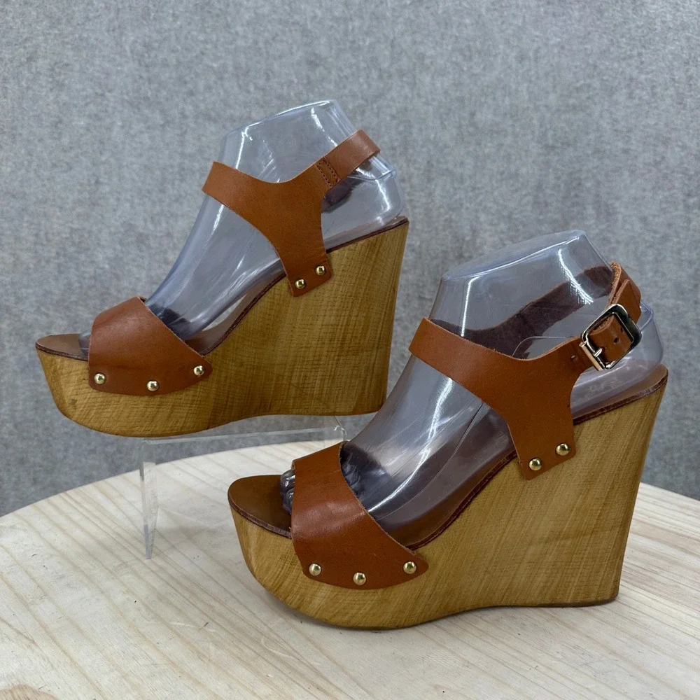 Seychelles Ciao Wedge Sandals Womens 8.5 Brown Leather Wood Platform Studded